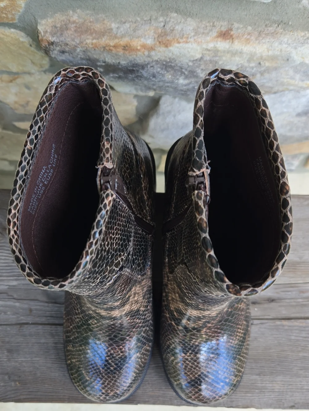 Urban Outfitters Brown Faux Snakeskin Chunky Heel Platform Boots Size 8 Animal